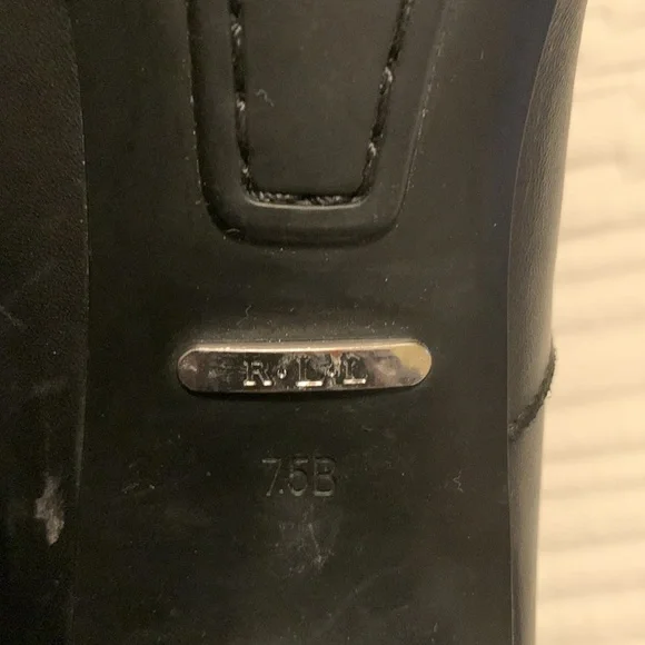 Lauren Ralph Lauren Women’s Black Laletta Leather Bootie Size 7.5B - Picture 9 of 14